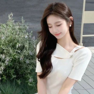 我们才不是兄弟呢